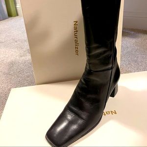 Naturalized size 7 1/2 BLACK leather, like new